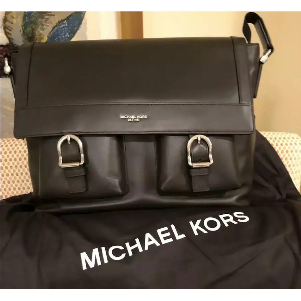Michael Kors Men's Collection Kennedy Brown leather Messenger briefcase bag